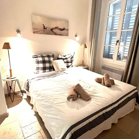 Apartmán Originelle Maisonettewohnung Im Historischen Zentrum By Interhome Saint Tropez
